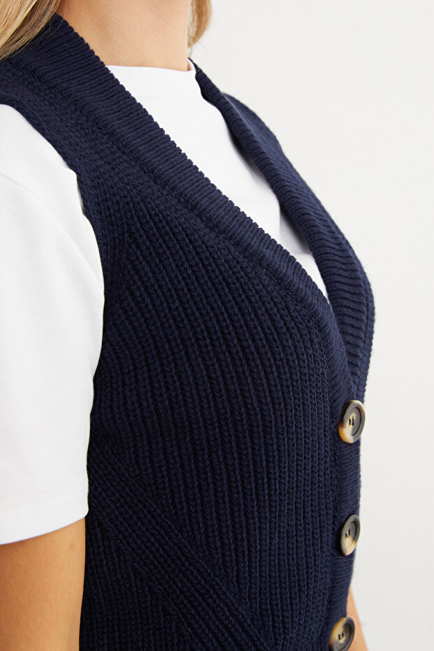 Düğmeli Triko Yelek - 7