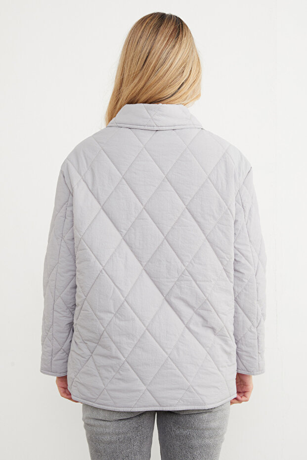 معطف مبطن منقوش بأزرار كبيرة الحجم - 7