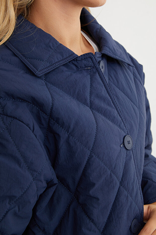 Quilted Patterned Oversize Buttoned Coat - 7