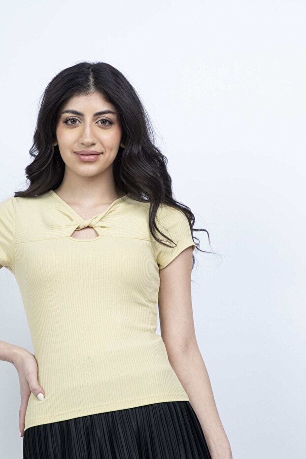 Solid Bow-Front Short-Sleeve Top - 1