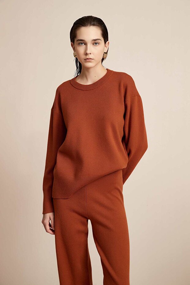 بلوزة سادة بأكمام طويلة - 6