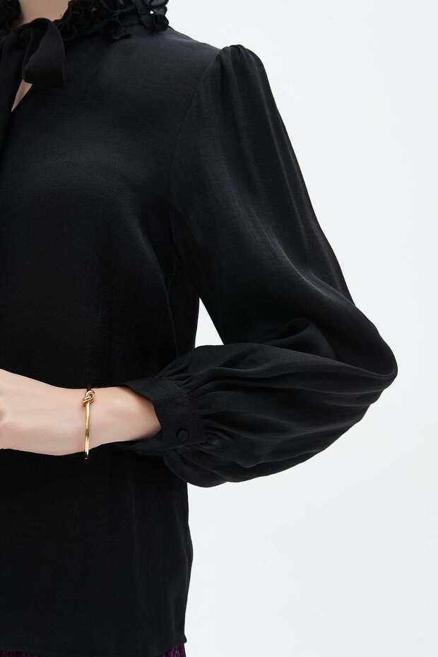 Solid Long-Sleeve Top - 3