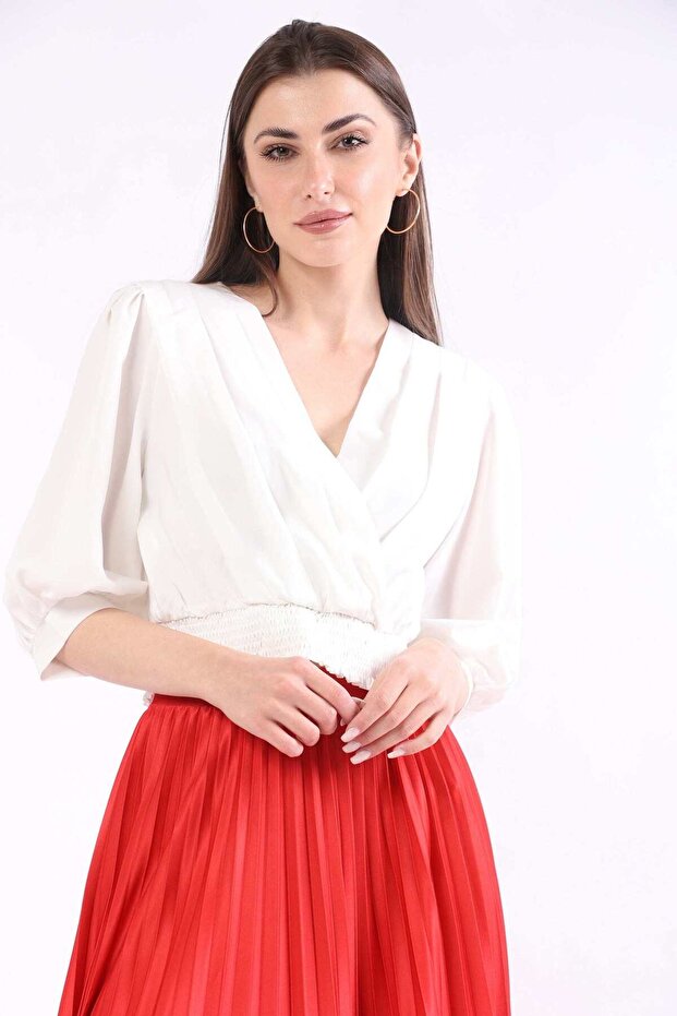 بلوزة سادة بأكمام واسعة 3/4 - 1