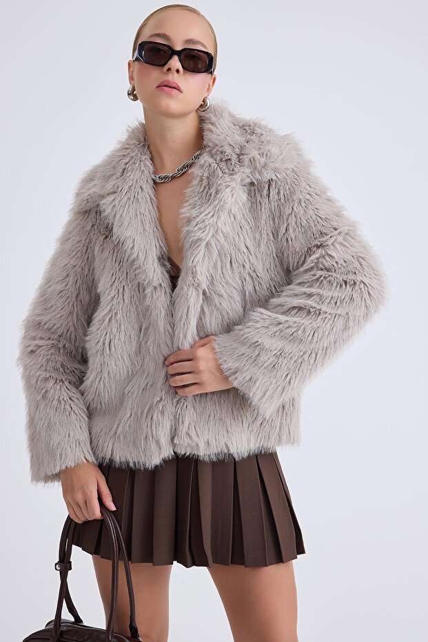 Kısa Peluş Ceket - 5