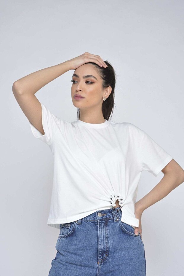 بلوزة من القطن الصلب بتفاصيل حلقات - 1