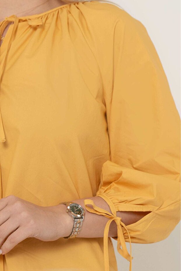 بلوزة سادة مكشكشة بأكمام طويلة - 6