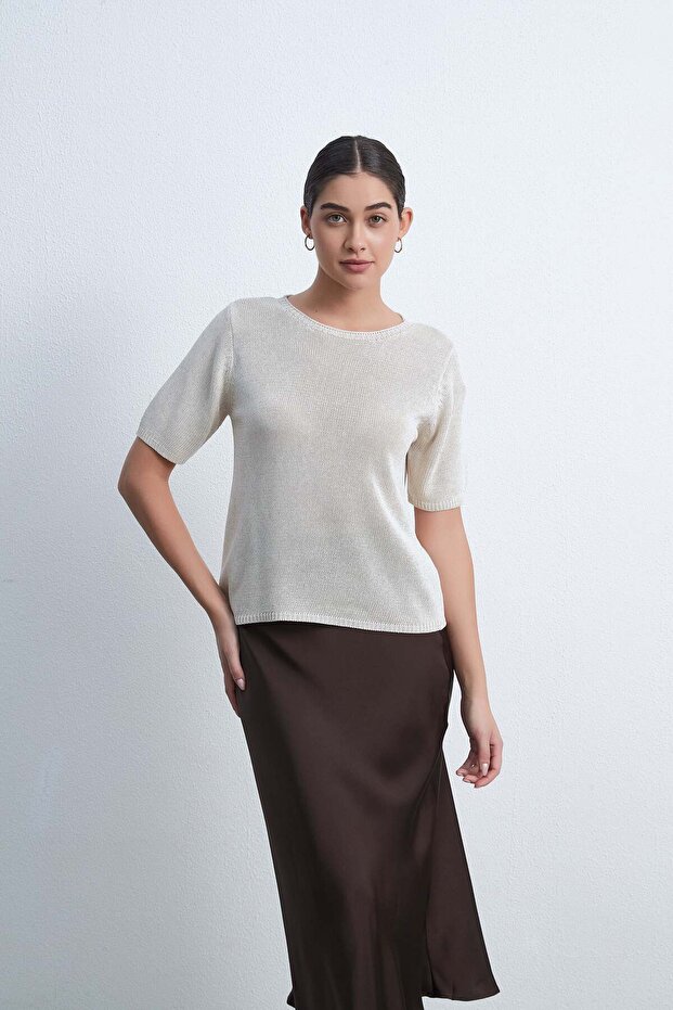 بلوزة سادة قصيرة بأكمام نصفية - 2