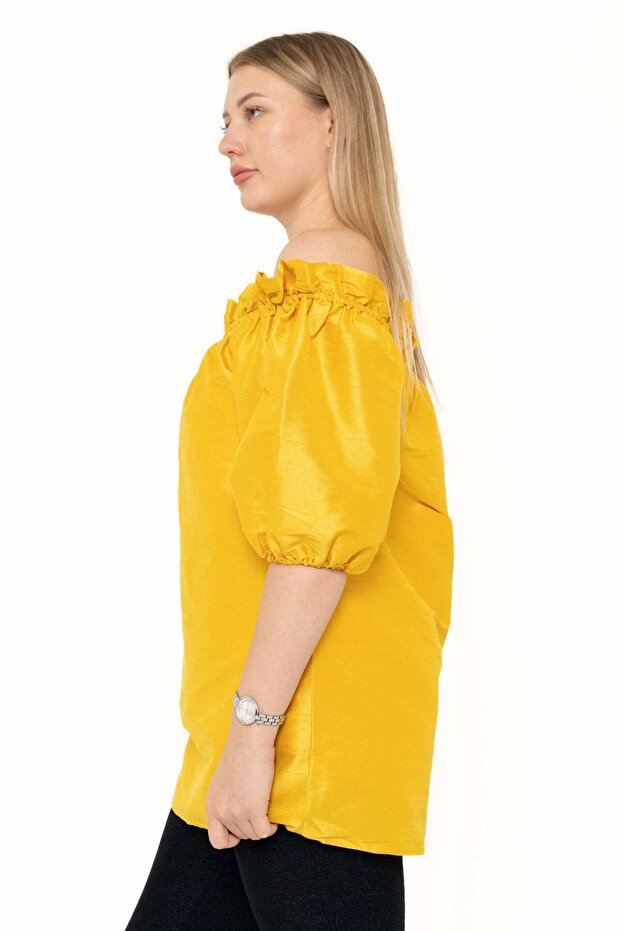 بلوزة سادة مكشوفة الكتفين مع كشكشة - 2