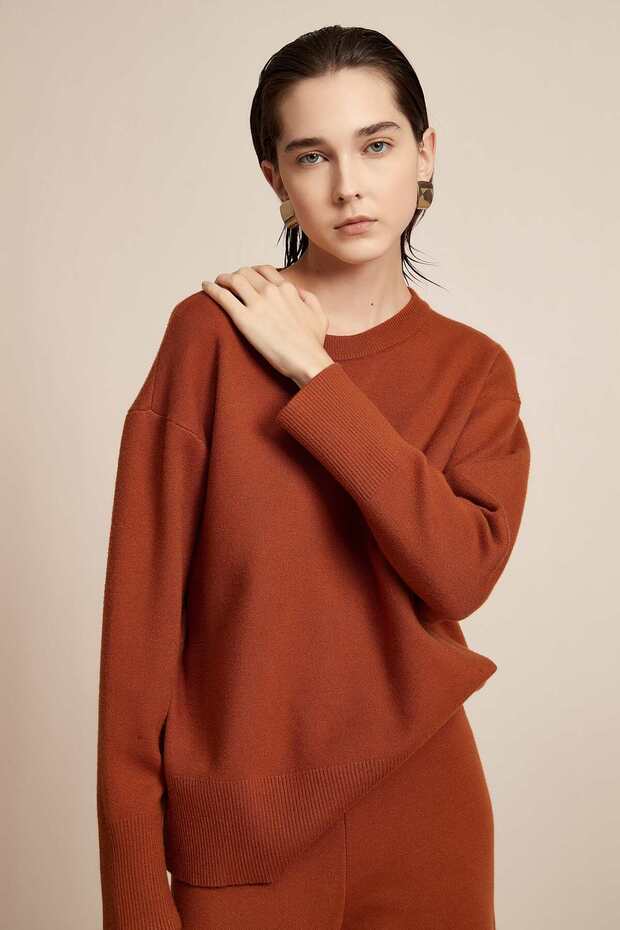 بلوزة سادة بأكمام طويلة - 2