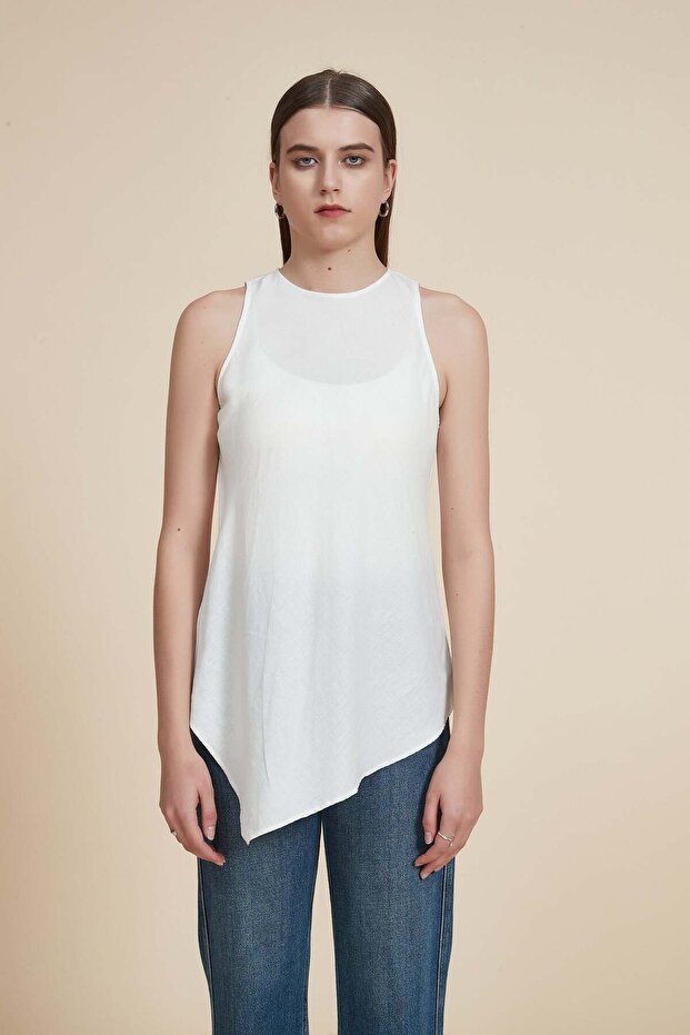 Solid Sleeveless Top - 2