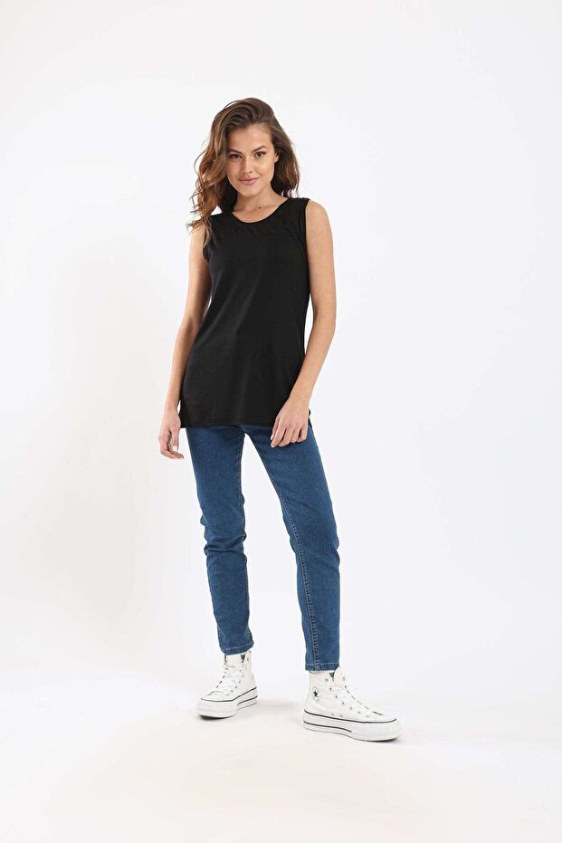 Solid Basic Crew-Neck Top - 1