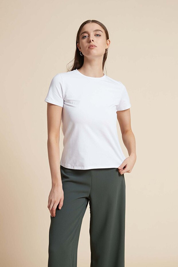 Solid Knitted Half-Sleeve Top - 1