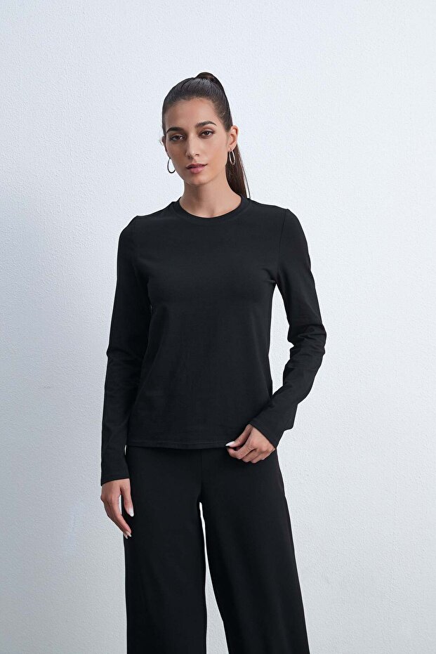 Solid Long-Sleeve Top - 1