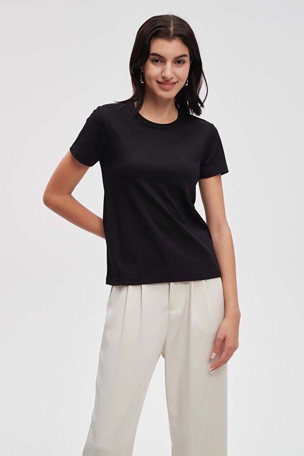 Solid Cropped Half-Sleeve Top - 1