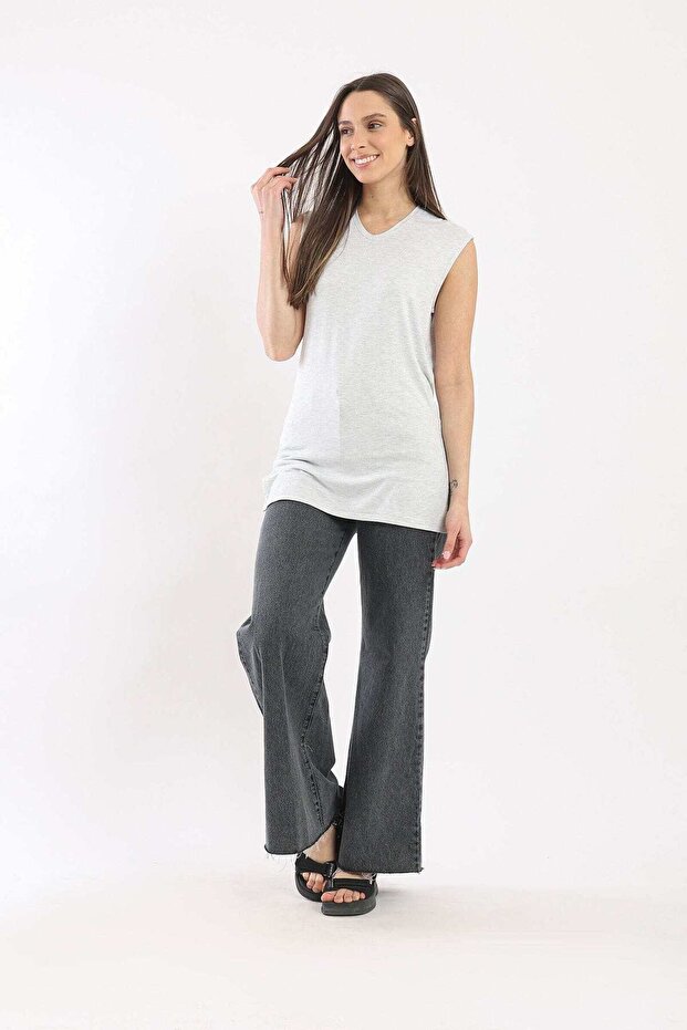 بلوزة سادة بأكمام طويلة - 1