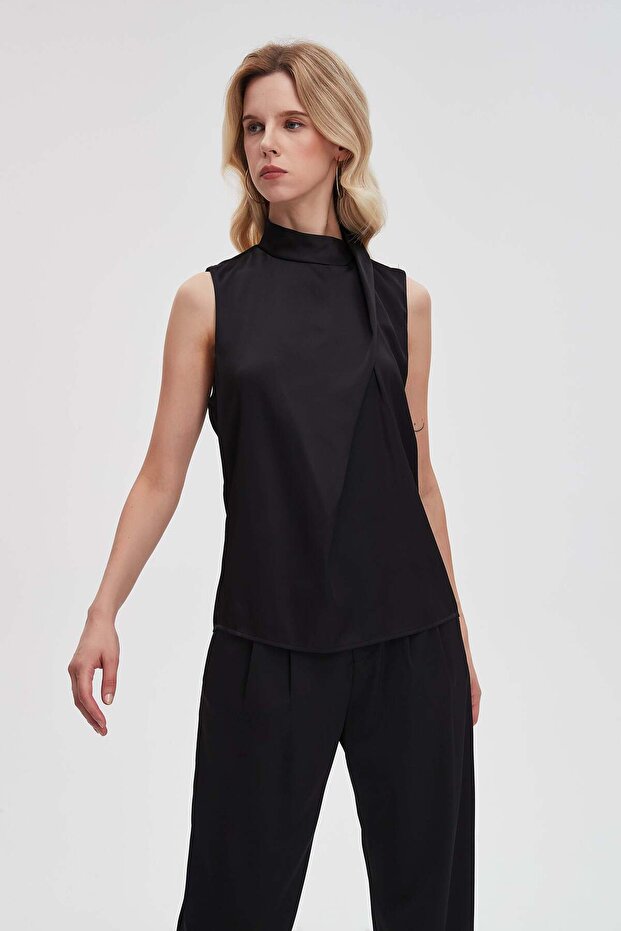 Solid Sleeveless Top - 1