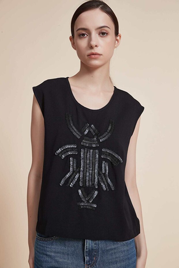 Solid Sleeveless Top - 1