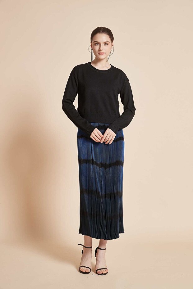 بلوزة سادة بأكمام طويلة - 1