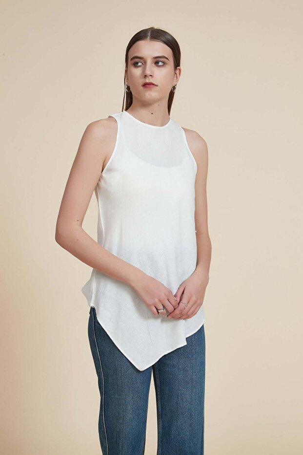 Solid Sleeveless Top - 1