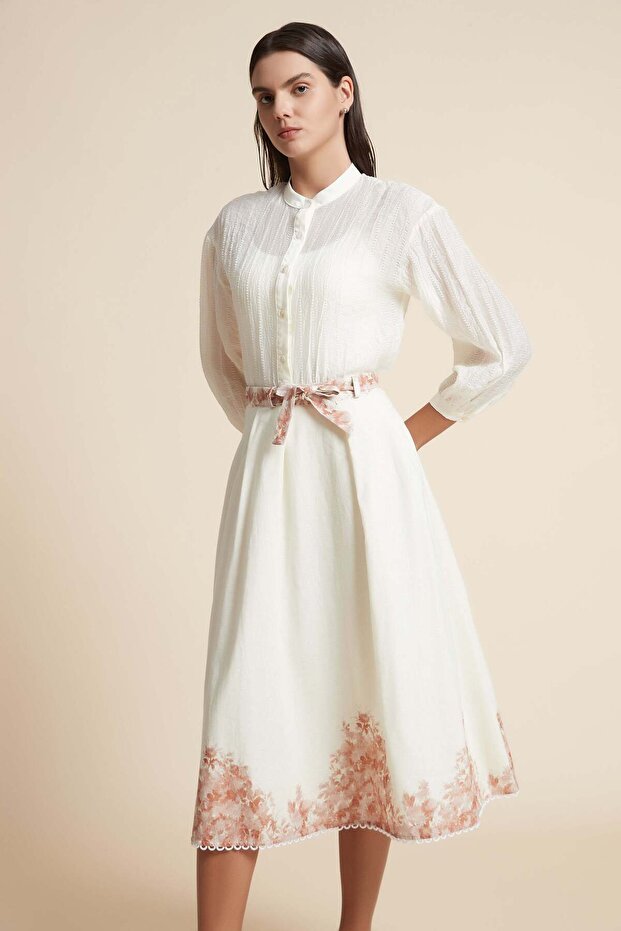 بلوزة سادة بأكمام طويلة وأزرار - 4