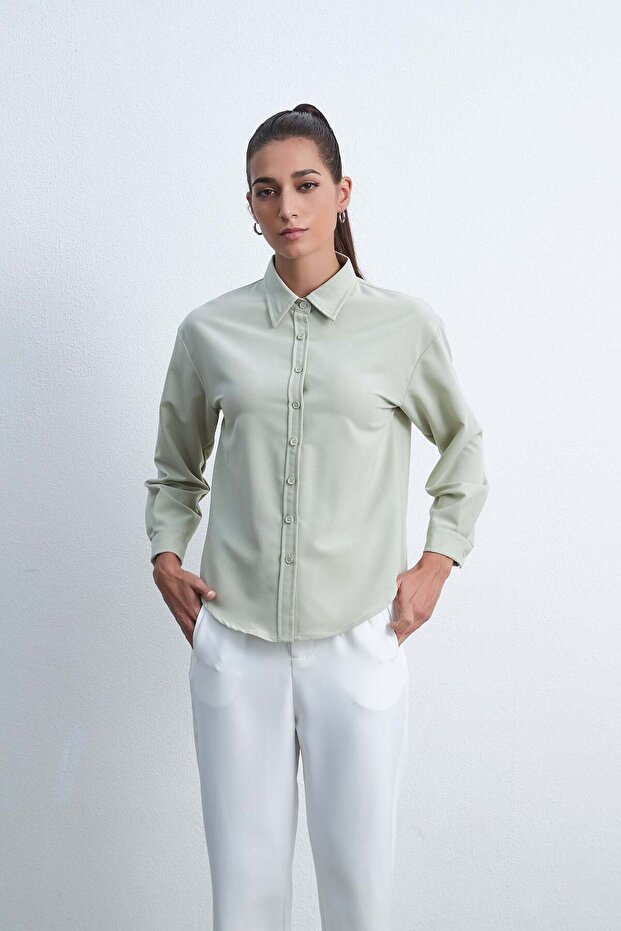Solid Buttoned Shirt Collar Top - 1