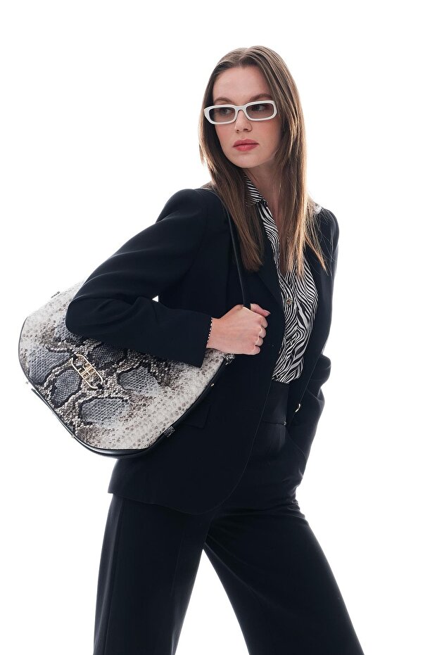 Gold Düğmeli Şık Ceket - 4