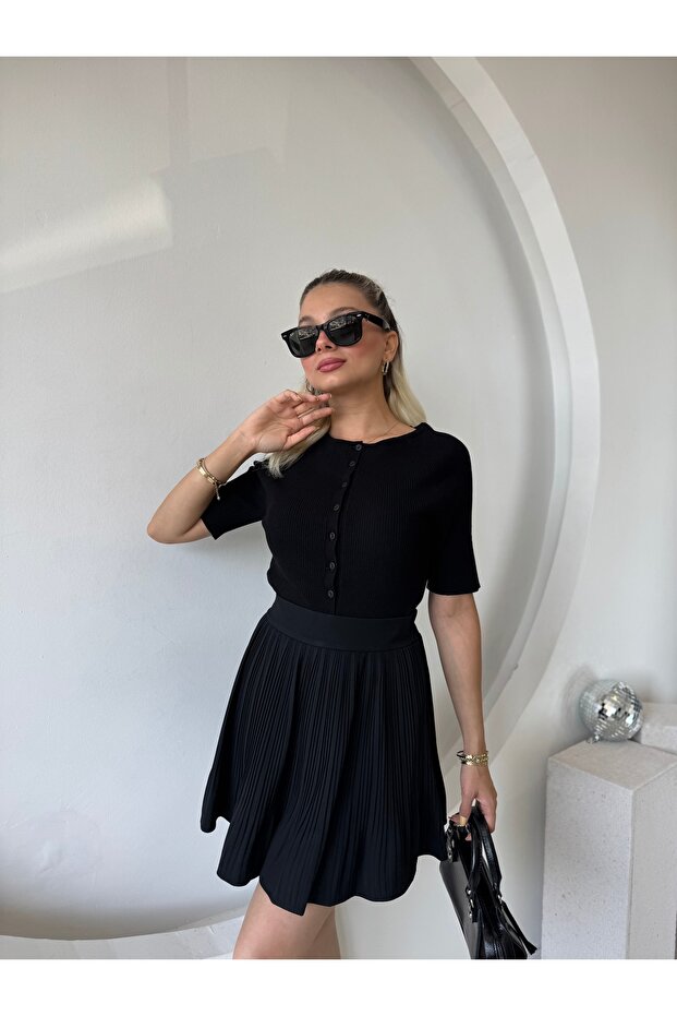 Kadın Siyah Şortlu Piliseli Etek - 1