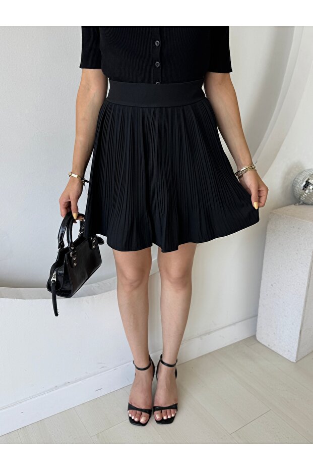 Kadın Siyah Şortlu Piliseli Etek - 2