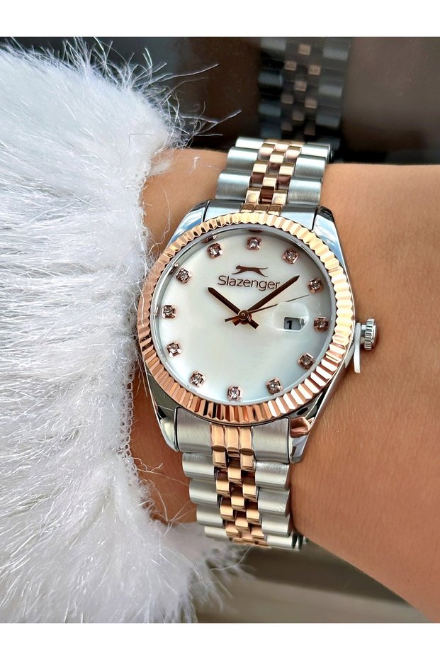 Steel Band Calendar 5 Atm Water Resistant Silver-Copper Color Women Wristwatch 2240