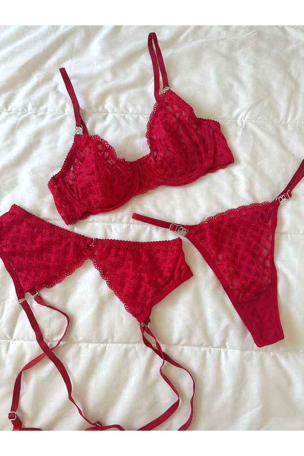 Emilly Red Underwire 3-Piece Bra Set