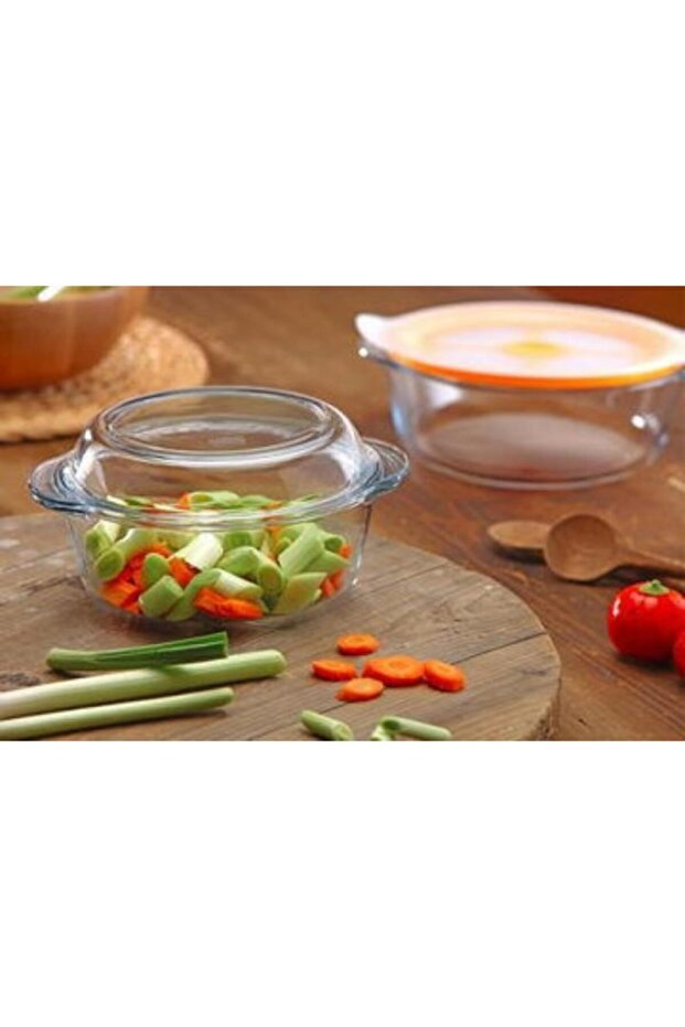 Round Lid Pyrex