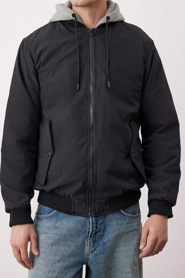 Siyah Regular Fit Örme Kapüşonlu Unisex Kışlık Mont TMNAW26MO00015 - 5