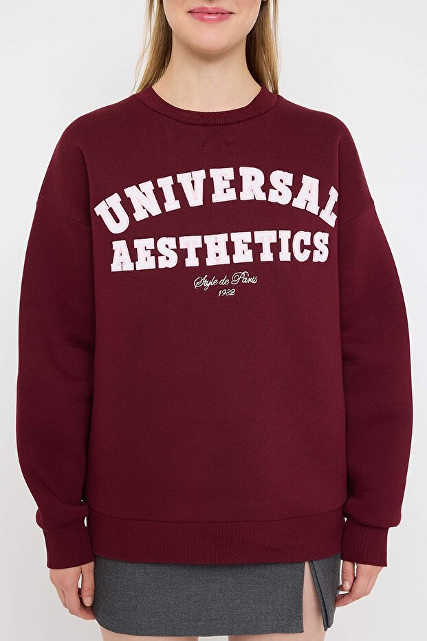 Bordo Slogan Nakışlı Oversize/Geniş Kalıp Örme Sweatshirt TWOAW26SW00048 - 3