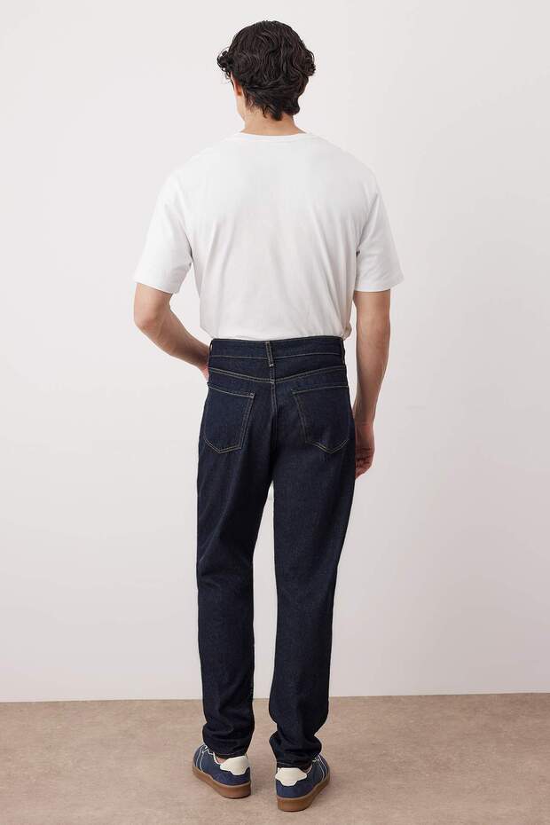 Koyu Lacivert Essential Fit Tütün Dikişli Jeans Kot Pantolon TMNAW23JE00104 - 4