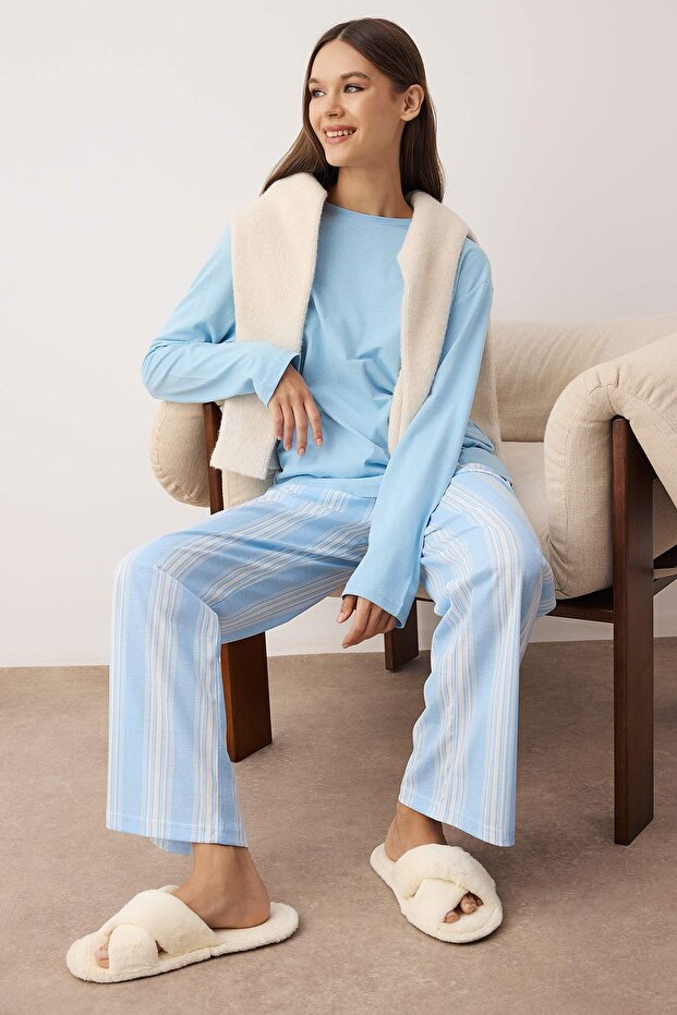 Mavi Pamuklu Çizgili Örme Pijama Takımı THMAW25PT00188 - 1
