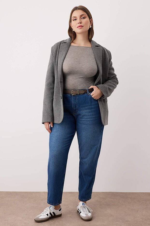 Koyu Mavi Yüksek Bel Beli Lastikli Büyük Beden Mom Fit Jeans TBBAW24CJ00050 - 2