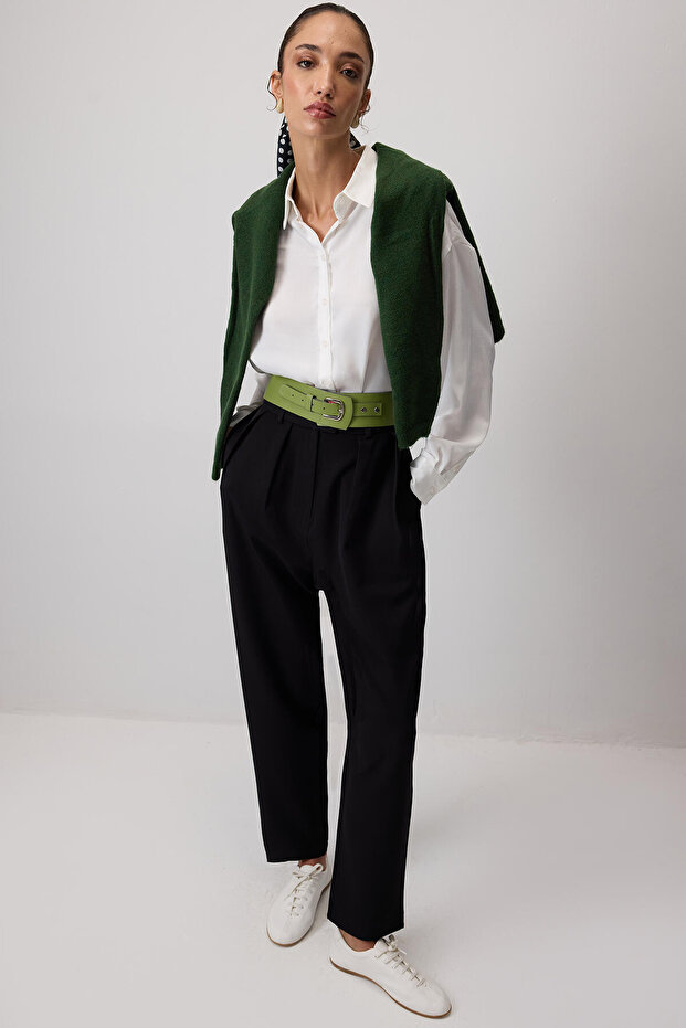 Double Pleated Carrot Pants