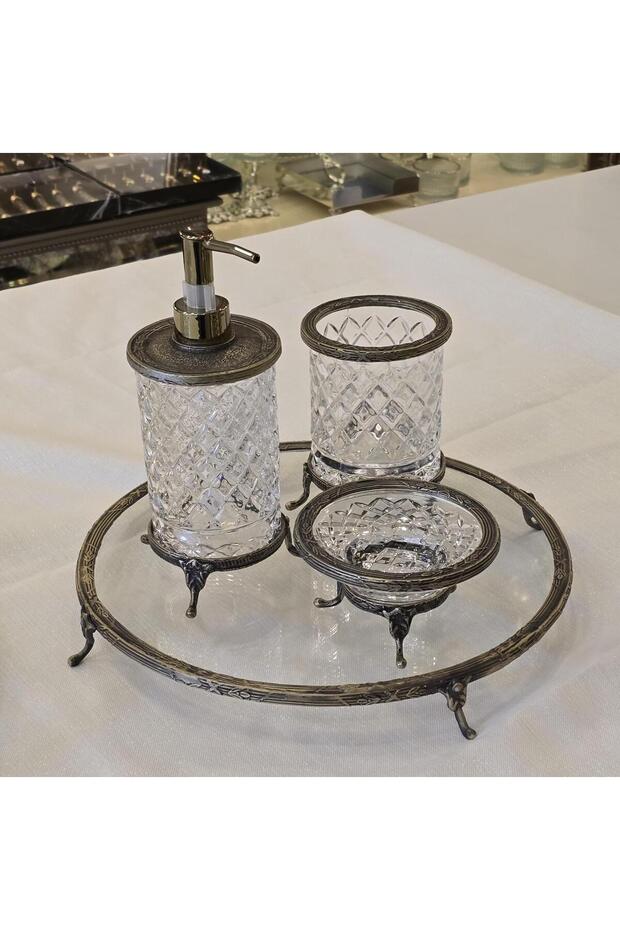 Classic pedestal bathroom set - antique finish