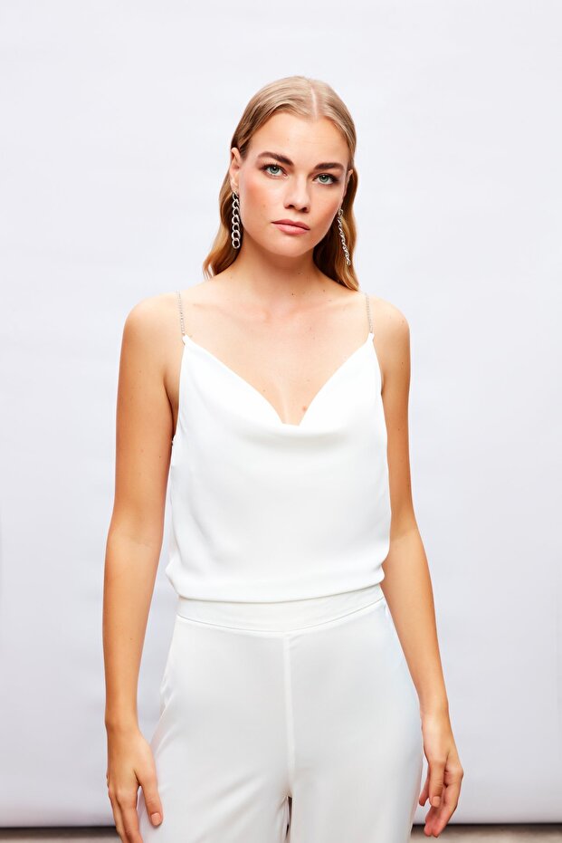 Degaje Collar Chain Strap Blouse - Ecru