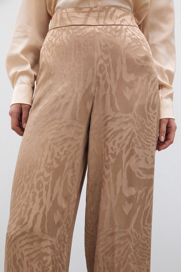 بنطلون ساتان منقوش - مينك - 4