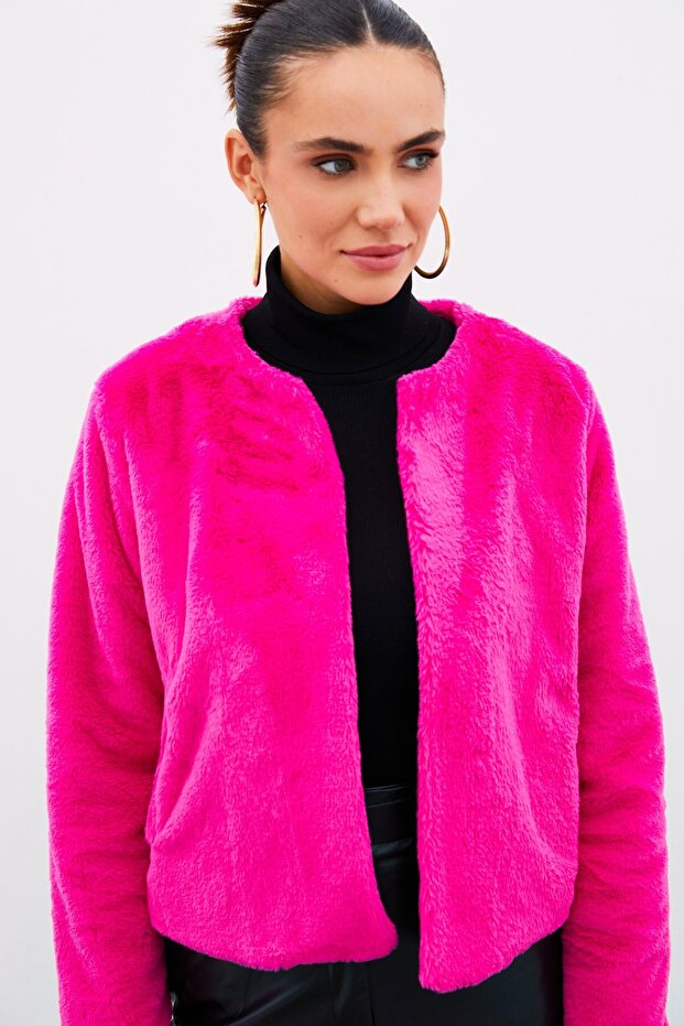 سترة فوشيا من القطيفة بدون ياقة - 5