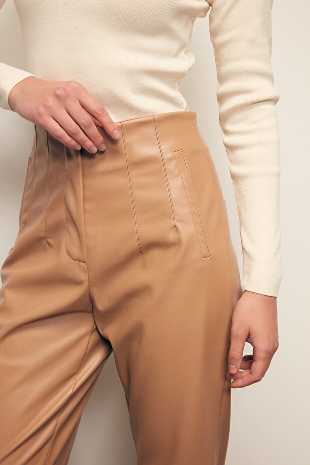 Plissierte Lederhose - Beige - 6
