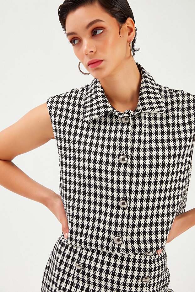 سترة بنقشة مربعات - أسود - 1