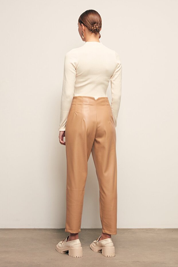 Plissierte Lederhose - Beige - 8