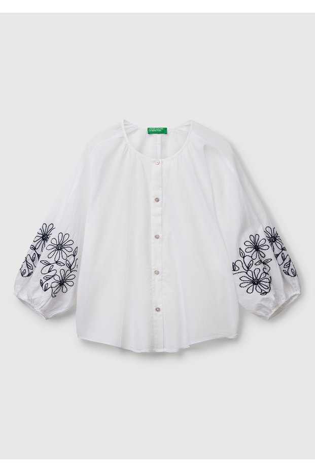 Women's White 100% Cotton Comfortable Fit Sleeves Flower Embroidered Judge Collar Shirt