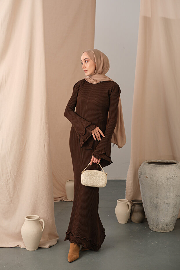 Women's Ruffle Detail Dress Brown