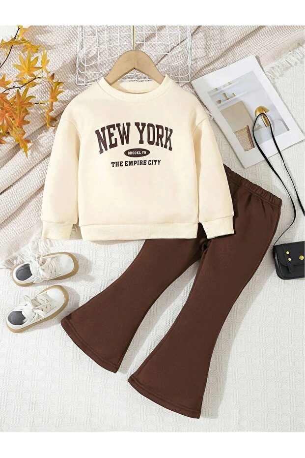 Two Pieces Children's Spanish Pants and Printed Sweat