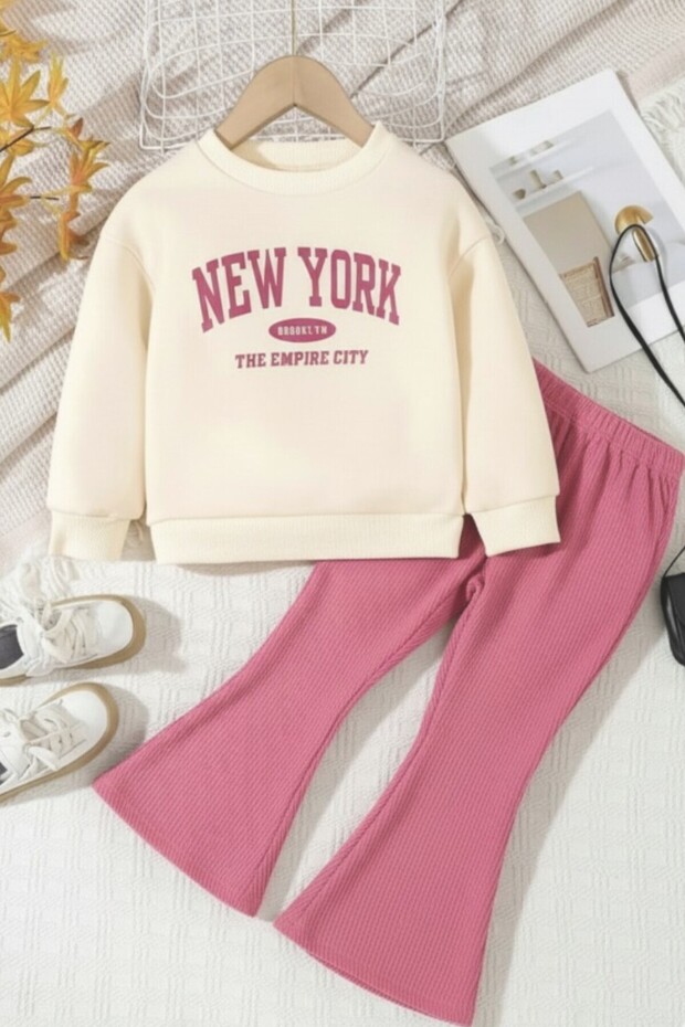 Two Pieces Children's Spanish Pants and Printed Sweat