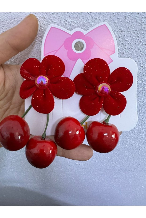 2 Children's Hair Clips with Cherry Blossoms and Side Clips