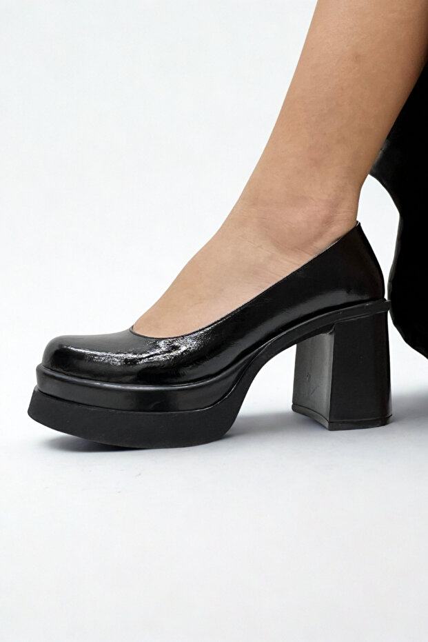 Black Thick Heeled Women's Shoes P9014